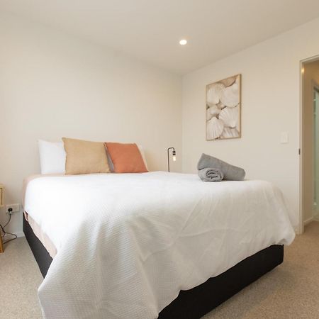 Addington Soho Two Bedroom Townhouse Christchurch Bagian luar foto