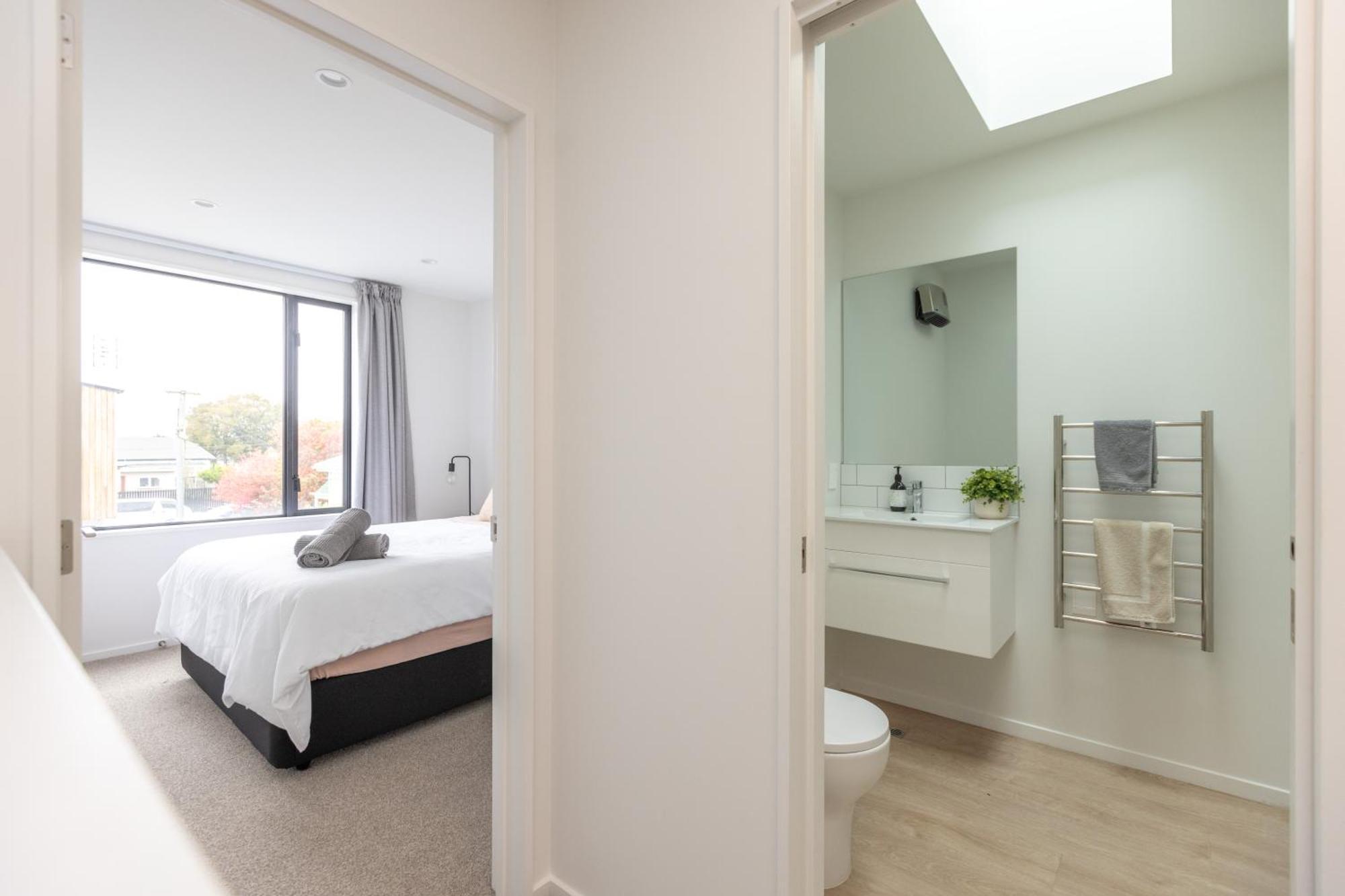 Addington Soho Two Bedroom Townhouse Christchurch Bagian luar foto